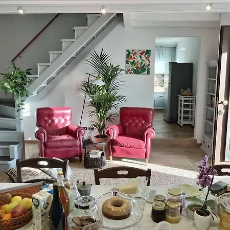 Apartamento Castel Montorio - Camera Matrimoniale Con Bagno In Casa Condivisa *