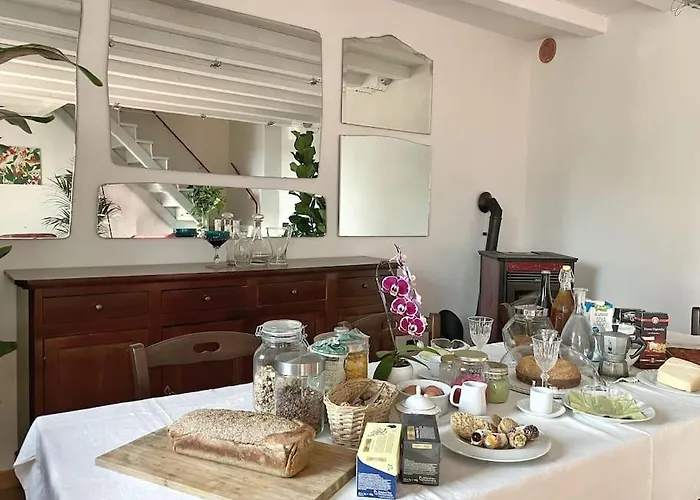 Castel Montorio - Camera Matrimoniale Con Bagno In Casa Condivisa *