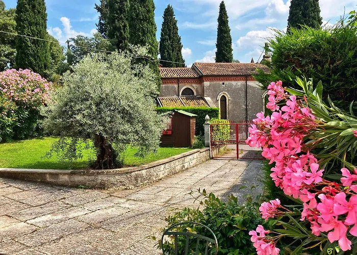Castel Montorio - Camera Matrimoniale Con Bagno In Casa Condivisa